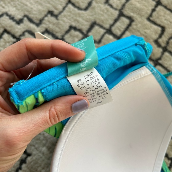 NWT Sunset California Swim Top, 40D/42C - Picture 7 of 10